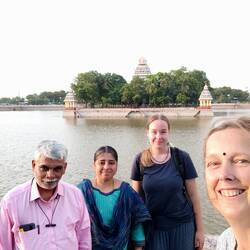 Zum Sonnenuntergang ging es zu diesem Tempel