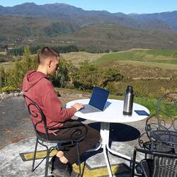 Remote Work mit spektakulärer Aussicht