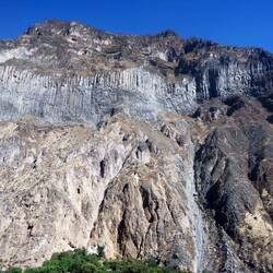 Irgendwo da geht der Weg lang
