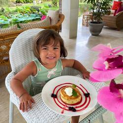 Yes me too blueberry pancakes