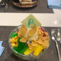 Ein richtiger Halo Halo