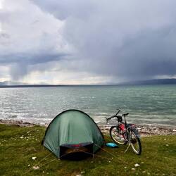 Mein Campingplatz direkt am See.
