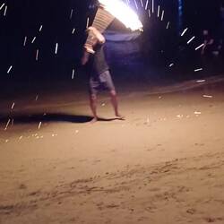 Da haben die kleinen Pyoromanen mich eingekesselt🔥😉