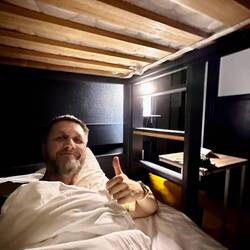 Gemütliches, zweckmäßiges Zimmer