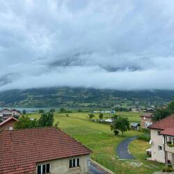Als ich wieder in Plav angekommen bin, war der Visitor immer noch in Wolken gehüllt.