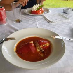 Une délicieuse soupe de poivrons et je ne sais plus trop quoi