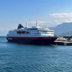 Hurtigrute; Kong Harald