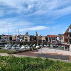 Dahinter ist es schöner.