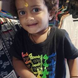 Derweil spielte ich mit ihrem Sohn.