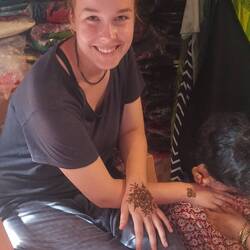 Henna - diesmal auf den Handrücken!