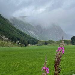 Poszukiwanie jeziora i drakkaru