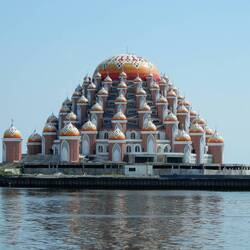 Mosque off Losari Beach.