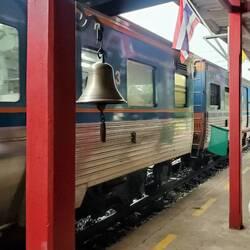 Wir nehmen einen Zug