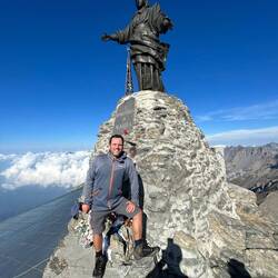 Glücklich am Gipfel ...