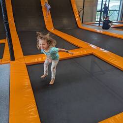 Trampolinhalle