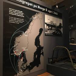 es folgt der militärische Teil der Ausstellung