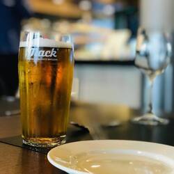 Mack Ølbryggeri ist die nördlichste Brauerei der Welt.