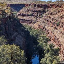 Fortescue Falls lookout. Down Dales Gorge