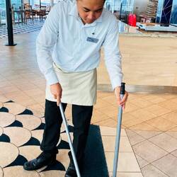 Jedes Krümel wird gesucht, gefunden und aufgenommen