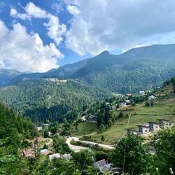 Obwolh ich schon sehr lange unterwegs war, musste ich noch zur Lichtung links oben laufen.