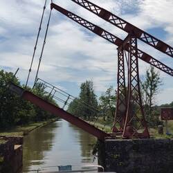 Zugbrücke