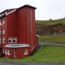 Zwei Kilometer muss ich zum Vandrerhjem laufen