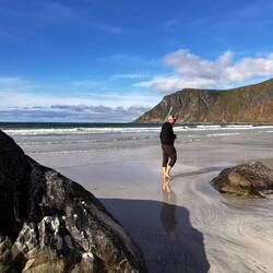 Spaziergang am Skagsanden Beach