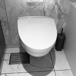 Auch musste Yvonne mit dem grossen weissen Telefon einen Anruf tätigen