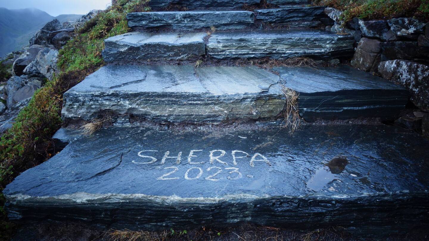 In Honningsvåg komme ich doch noch zu einer Sherpa trappa 😁