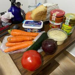 mein Abendessen von gestern 😋 (sowie mein Essen für den ganzen heutigen Tag)