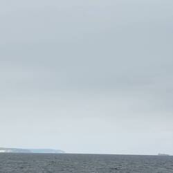 Rügen mit Gastanker