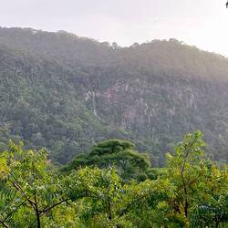 Am einen Tag haben wir Sicht auf einen Wasserfall. Danach war er verschwunden. Zu wenig Wasser 😅