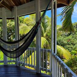 Der Balkon von meinem AirBnB lud zum Entspannen ein 🛋️