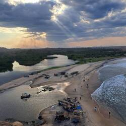 Hier haben wir unsere Theroriestunden im Surfen durch Beobachtung genommen. 😋