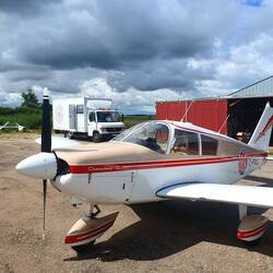 Posieren nach der Landung