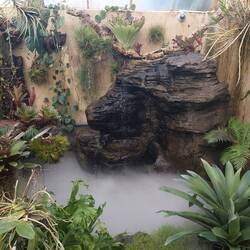 Anderes Gewächshaus