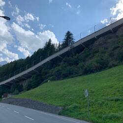 Das ist keine Straße, das ist eine Skipiste. 🤦🏼‍♀️