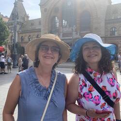 Hat ladies.