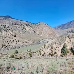 Ein unglaublich heißes Tal in den westlichen Rockys, durch das wir gekommen sind (ca. 40°C).