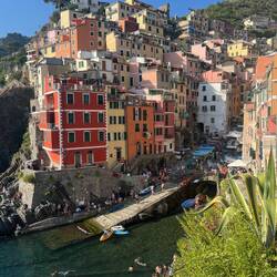Town 5 - Riomaggiore (my fave)