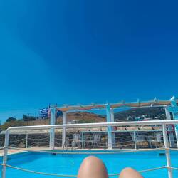 Último día invitados a la piscina de otro hotel