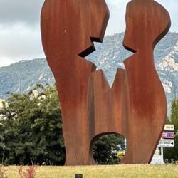 Sculpture leaving Estella