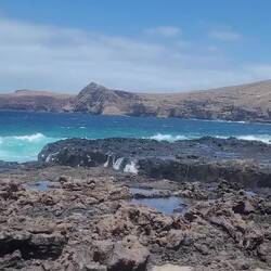 Küste von Nieves, hier prallt der Atlantik gegen die Felsen 🌊