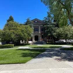 Dieses Haus kennt ihr aus "Zurück in die Zukunft!"