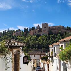 Distant view of La Alhambra