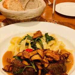 Kalbsfilet mit Pfifferlingen