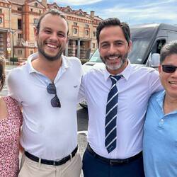 Lin, Rui (tour manager), Elder (bus driver), Steven