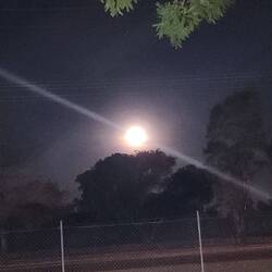 Full moon on last night in Katherine