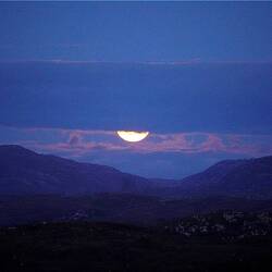 Blue Moon.......