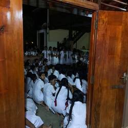 Bevor wir dachten wir sind allein kam eine Schule mit 200 Schülerinnen😂👀